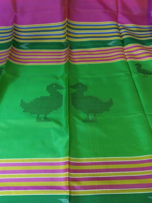 Pink And Parrot Beautiful Silk Saree - Image 4