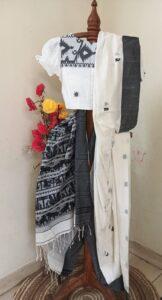 Beautiful Baluchuri Saree With Blouse Combo Set For Special Durga Puja